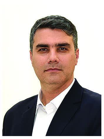 اعضا و مشاوران حقیقی -